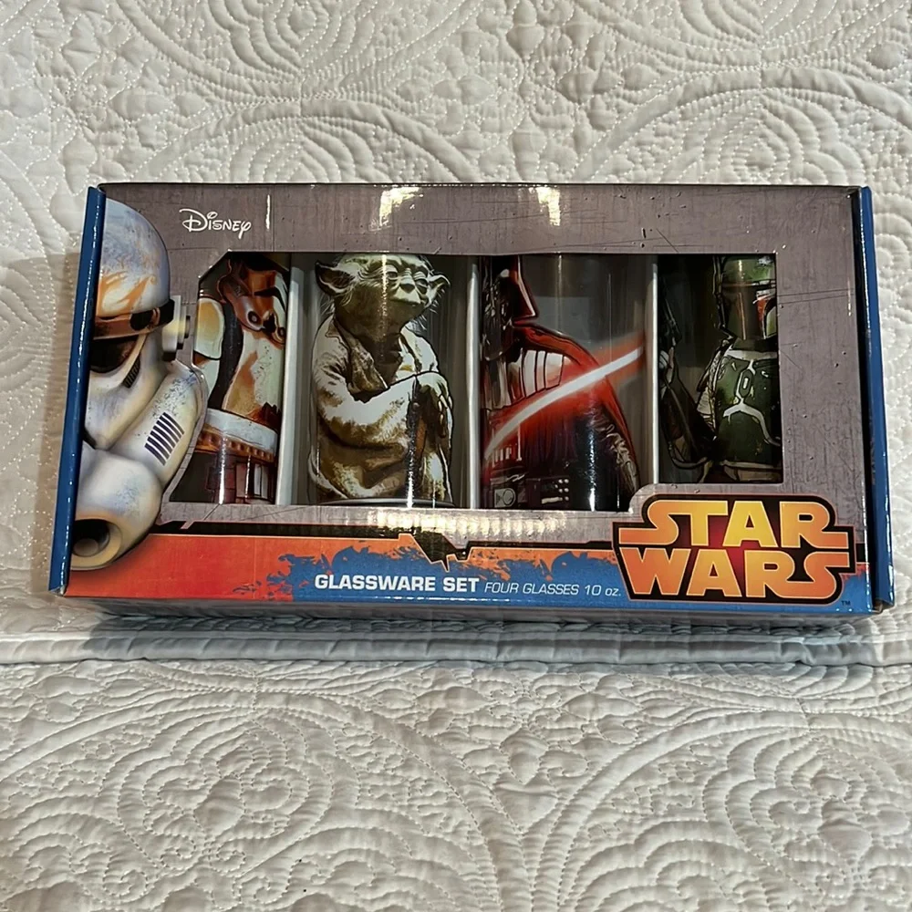 Star Wars glassware set, new in package‎